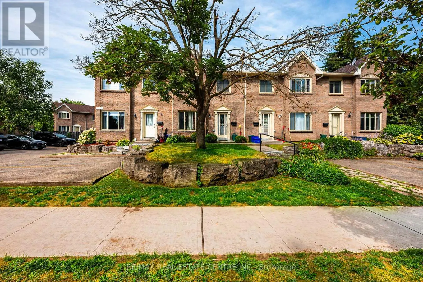 5 - 2 CEDAR DRIVE