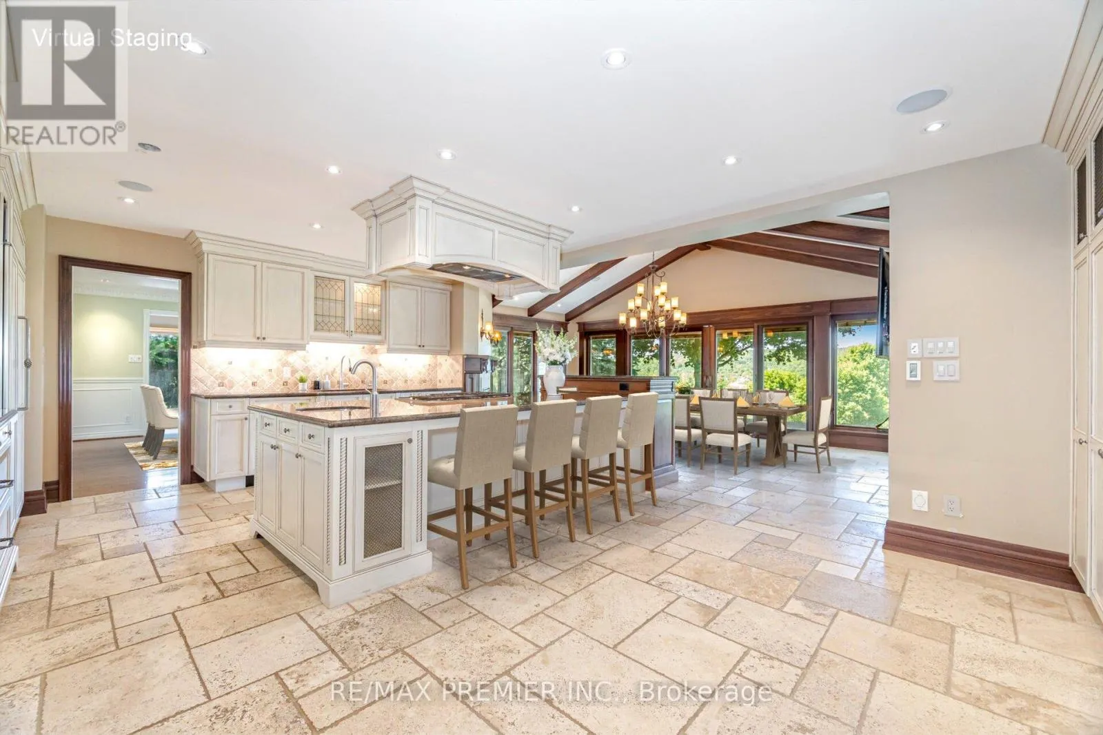 18 INGLEVIEW DRIVE