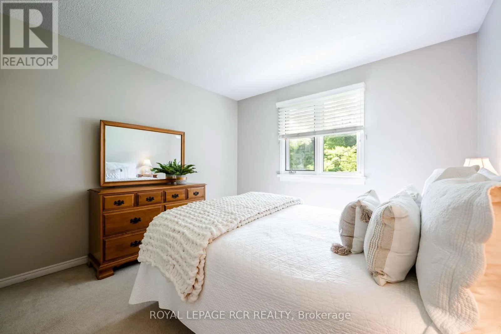 2534 HIGHPOINT SIDE ROAD