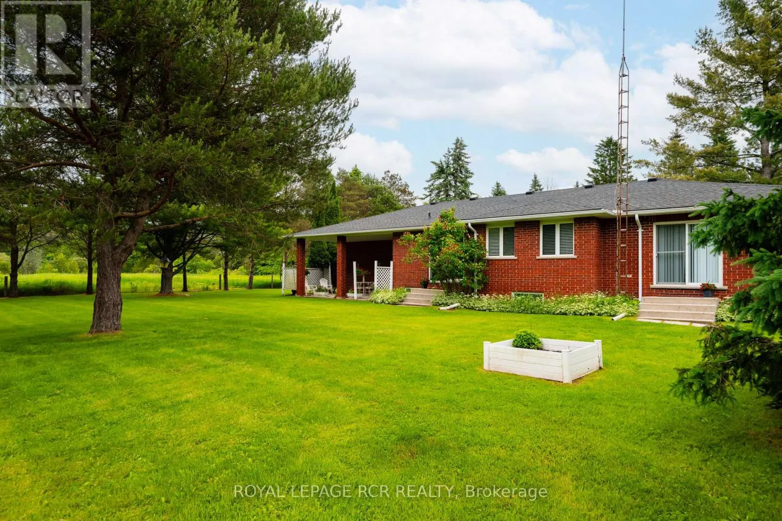 2534 HIGHPOINT SIDE ROAD