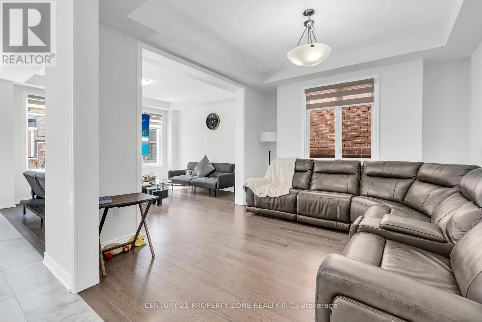 18 CLOUDBERRY STREET