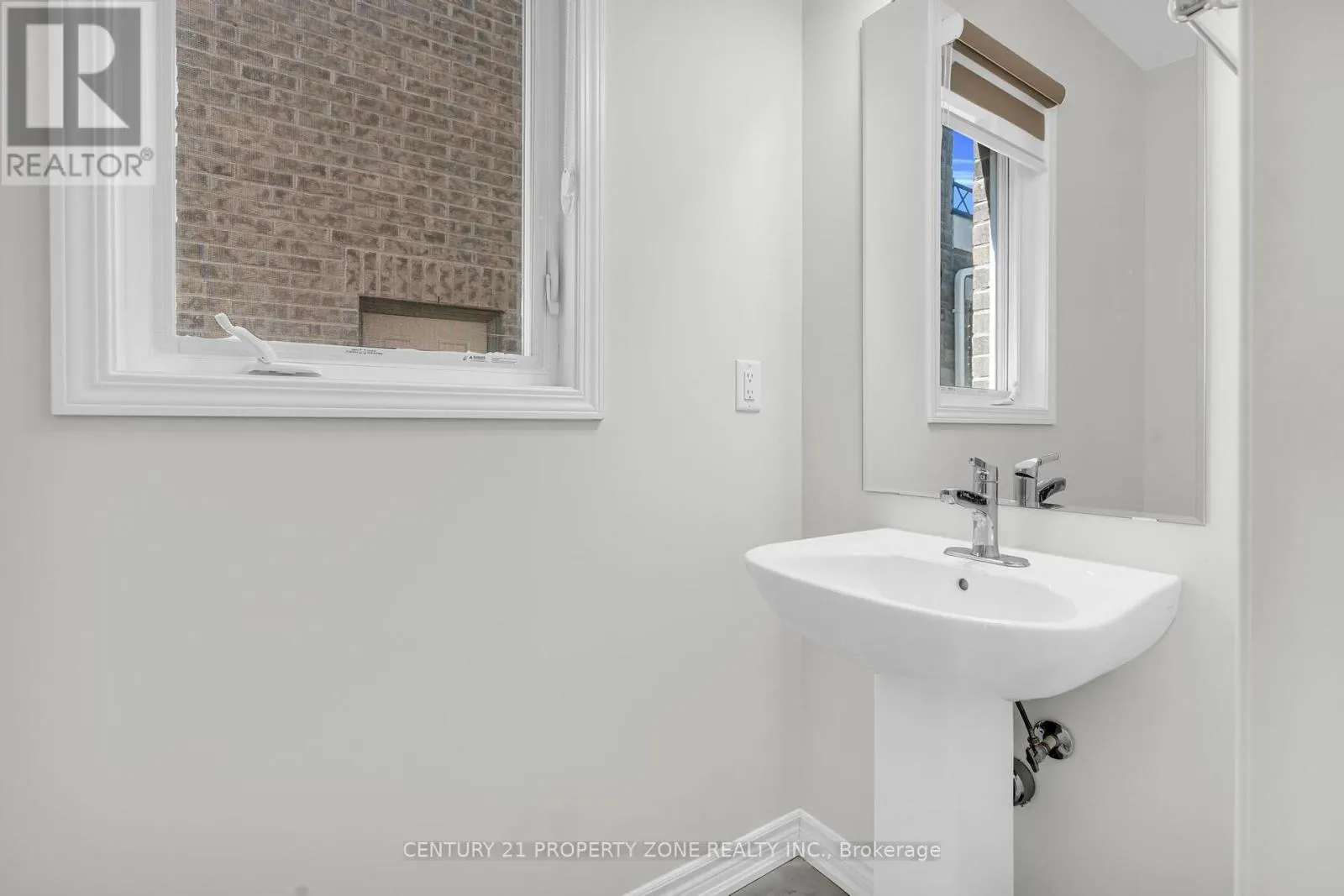 18 CLOUDBERRY STREET