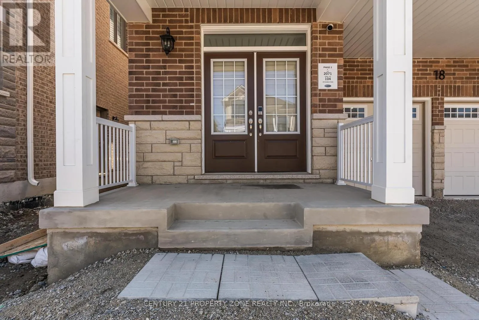 18 CLOUDBERRY STREET