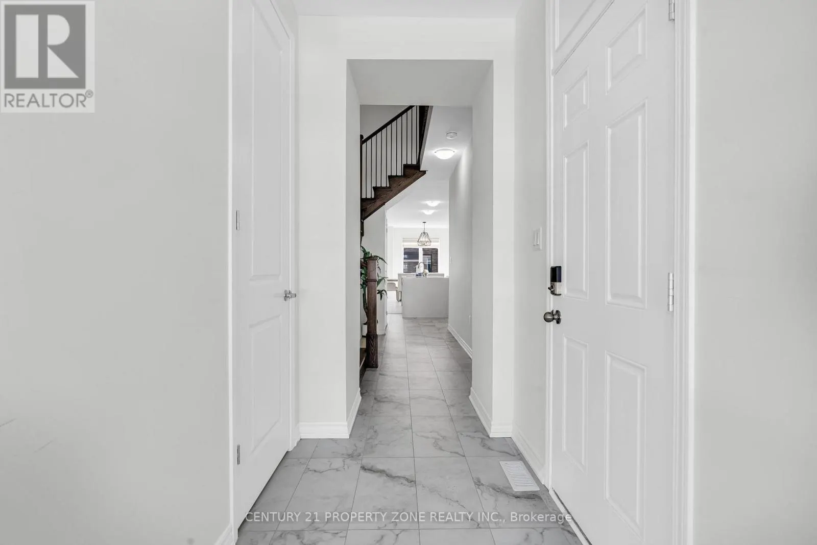 18 CLOUDBERRY STREET