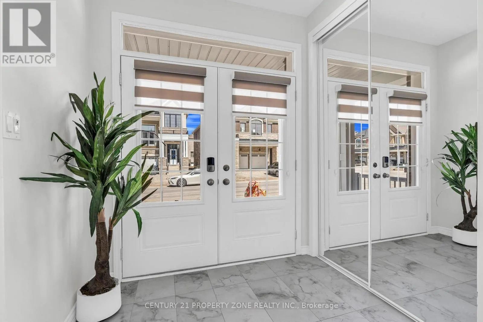 18 CLOUDBERRY STREET