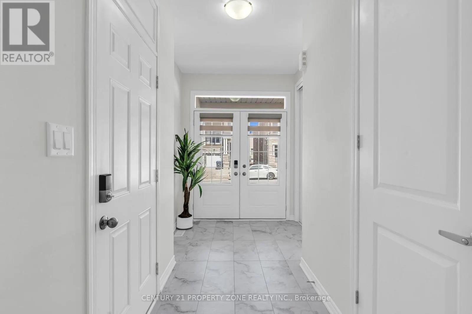 18 CLOUDBERRY STREET