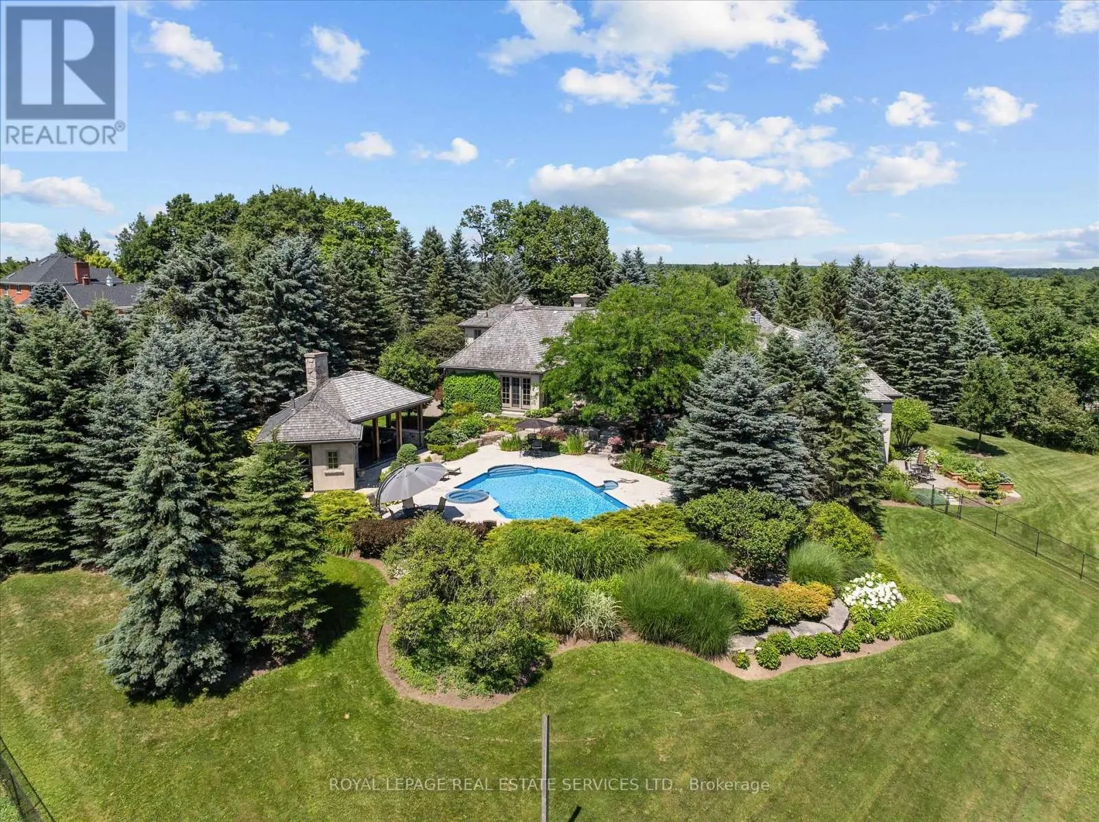 10090 PINEVIEW TRAIL