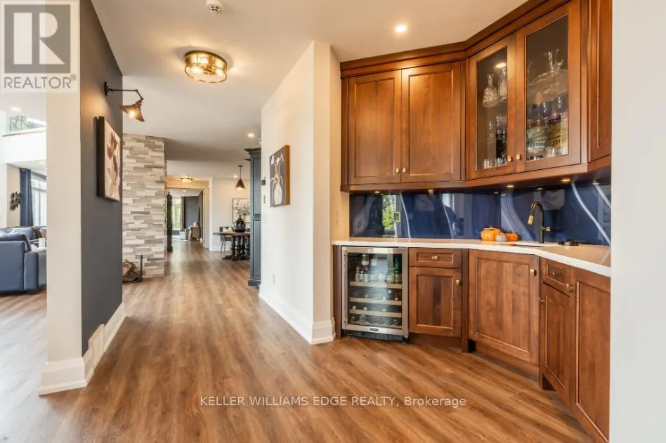 5500 STEELES AVENUE W