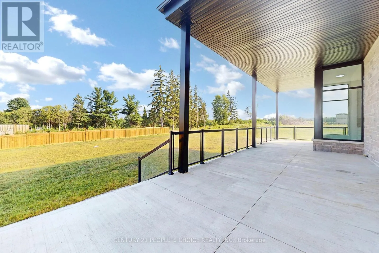 14 SUGARBUSH COURT