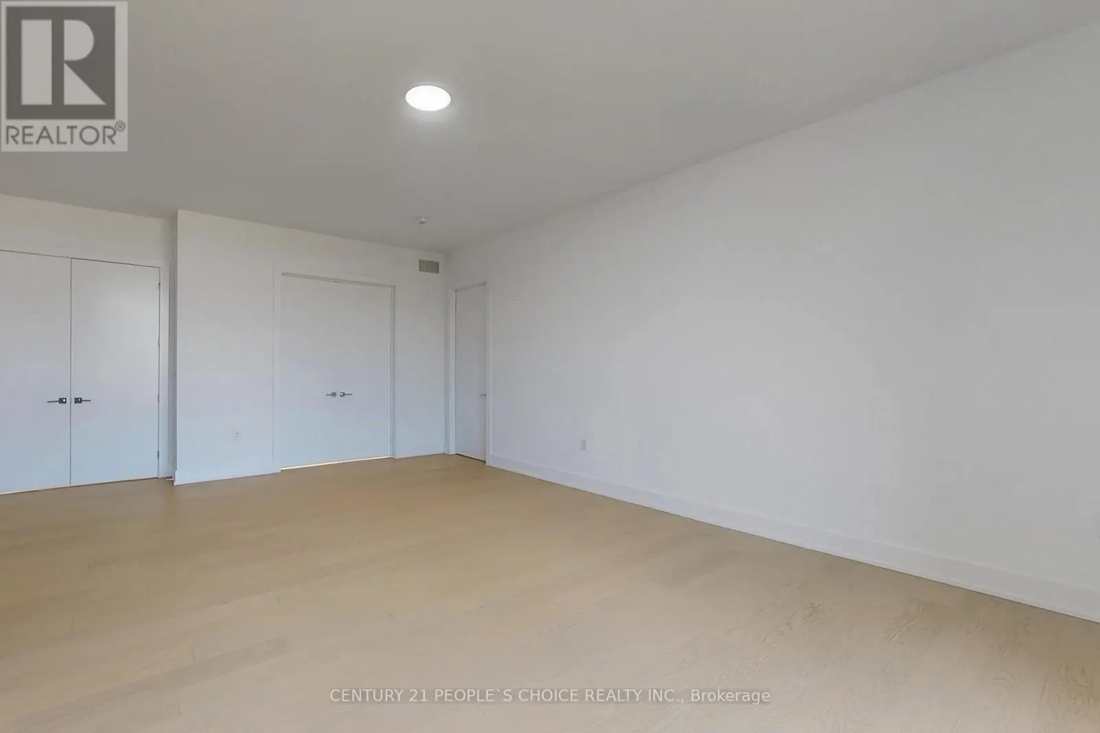 14 SUGARBUSH COURT