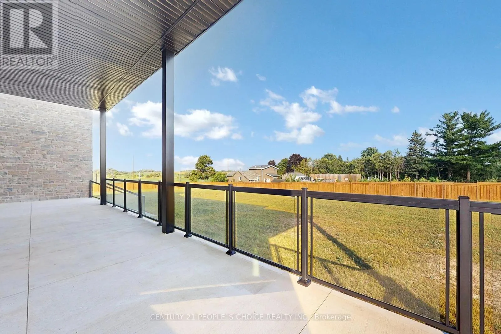 14 SUGARBUSH COURT