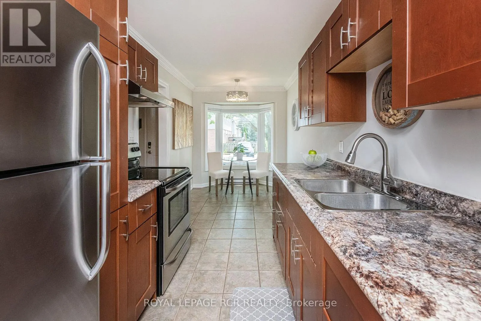39 - 31 PARKVIEW DRIVE