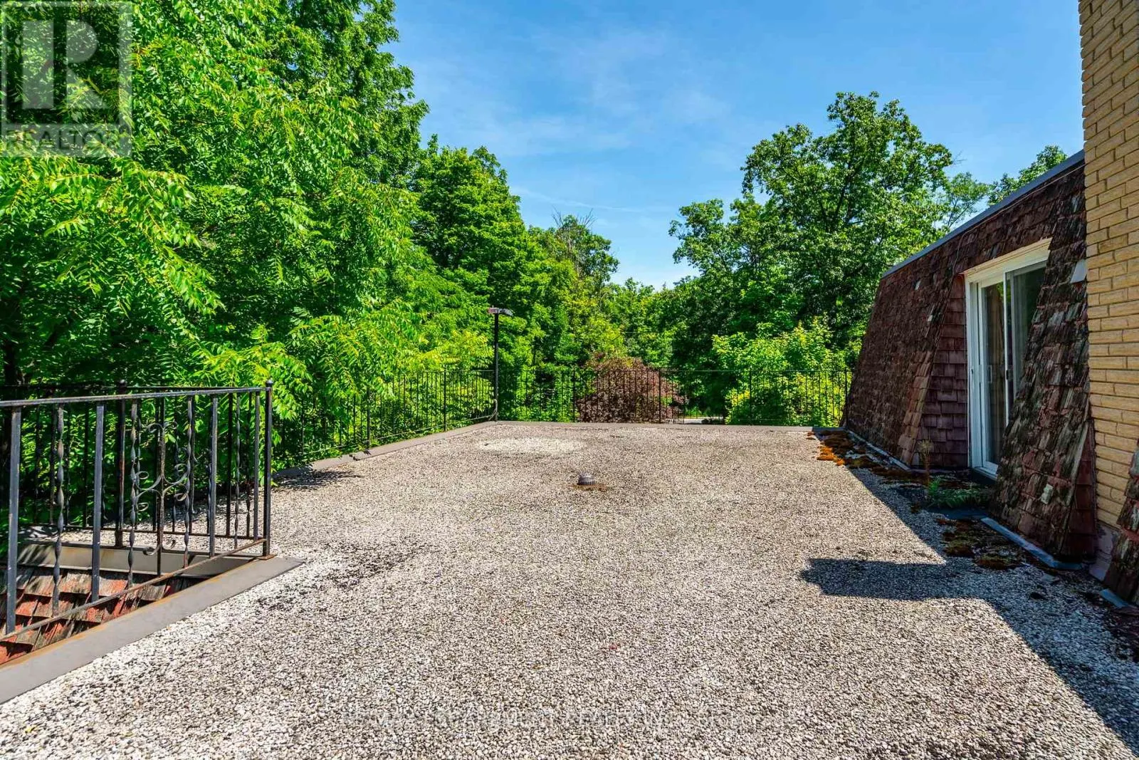 6746 APPLEBY LINE