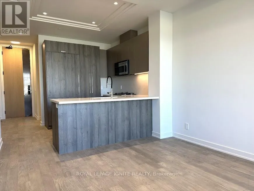 306 - 123 MAURICE DRIVE