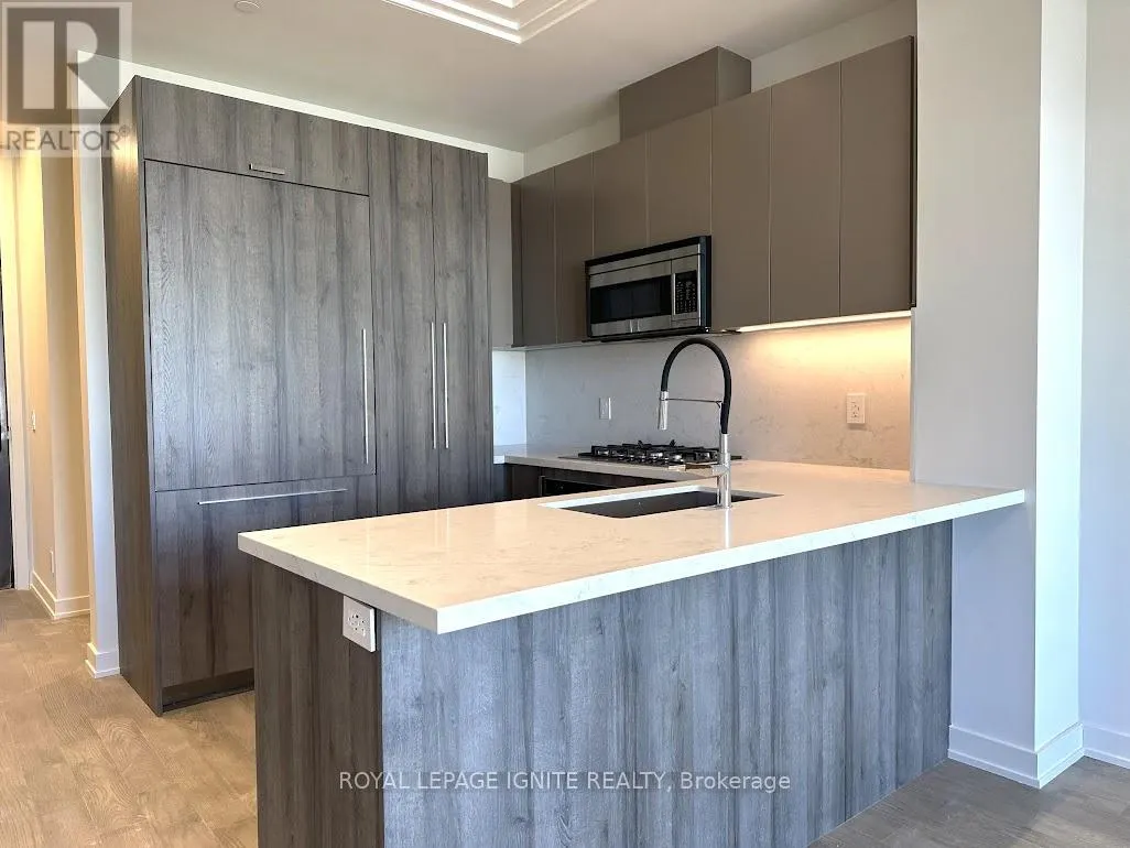 306 - 123 MAURICE DRIVE