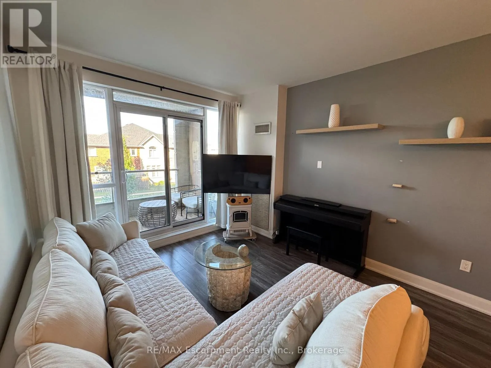210 - 2470 PRINCE MICHAEL DRIVE, #210