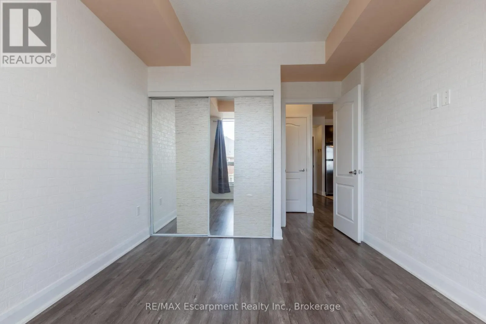 210 - 2470 PRINCE MICHAEL DRIVE, #210