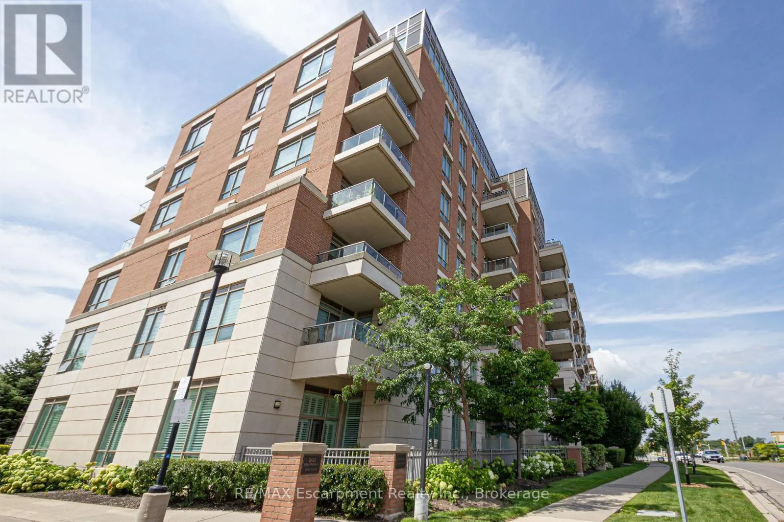 210 - 2470 PRINCE MICHAEL DRIVE, #210