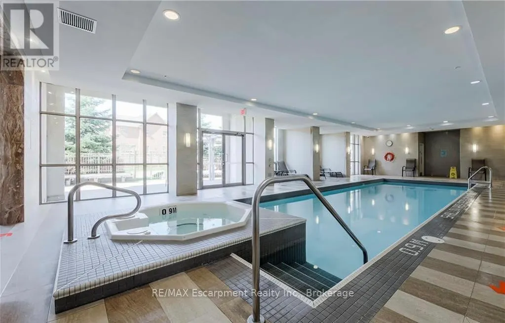 210 - 2470 PRINCE MICHAEL DRIVE, #210