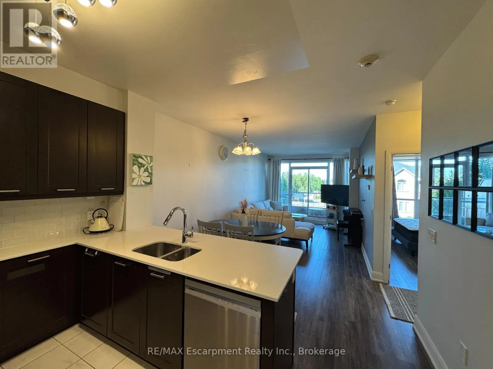 210 - 2470 PRINCE MICHAEL DRIVE, #210