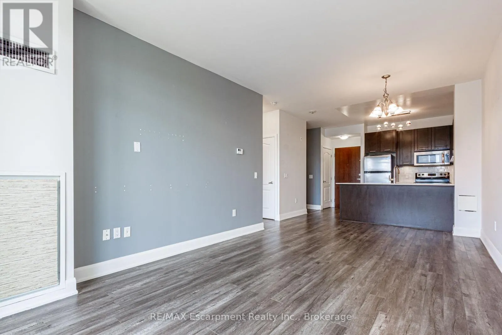 210 - 2470 PRINCE MICHAEL DRIVE, #210