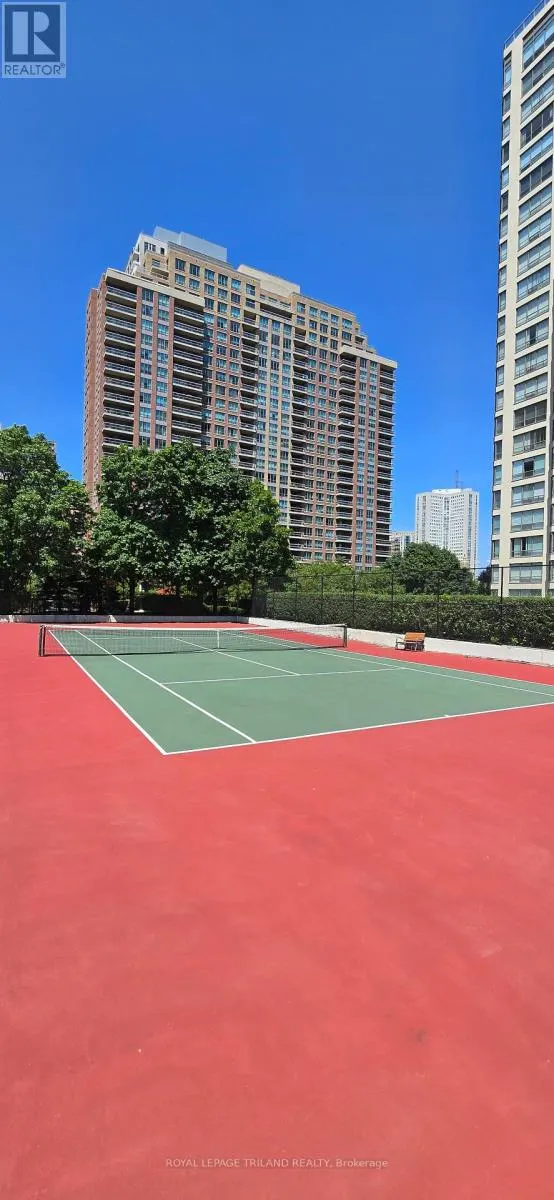 711 - 55 ELM DRIVE W, #711