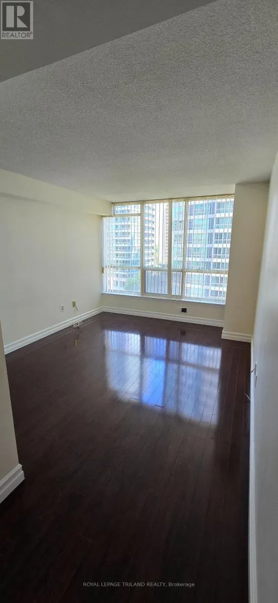 711 - 55 ELM DRIVE W, #711