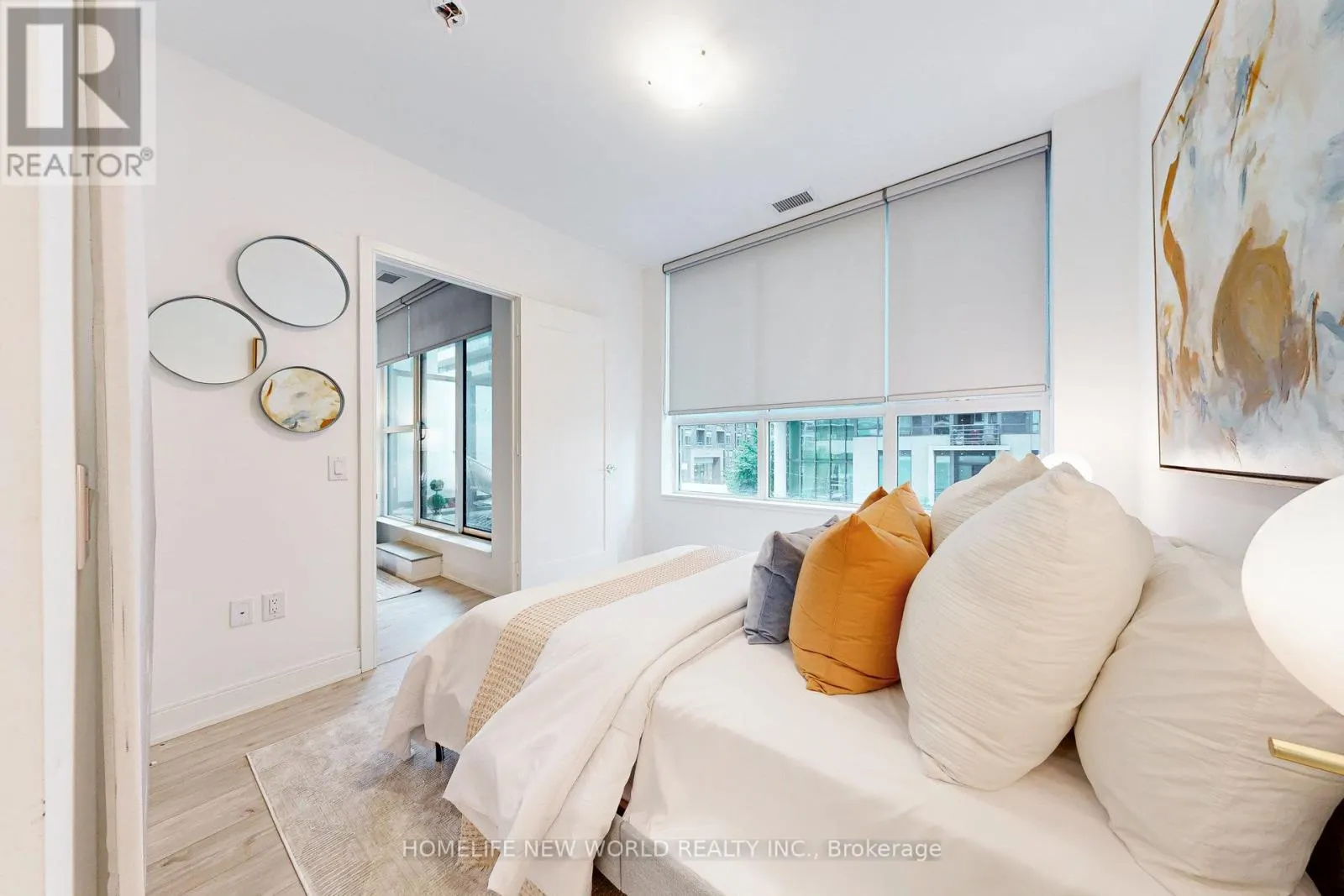 204 - 65 ANNIE CRAIG DRIVE