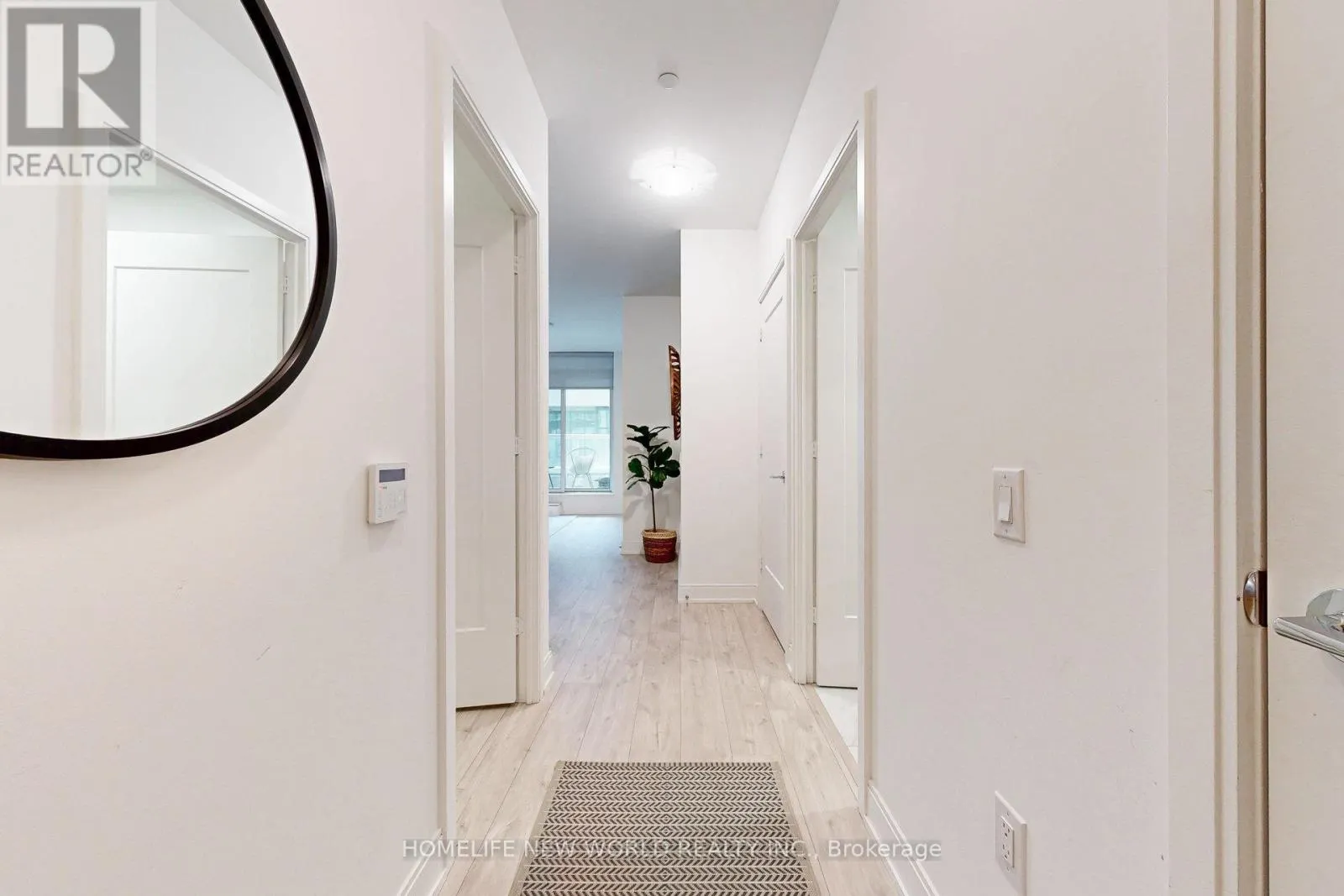 204 - 65 ANNIE CRAIG DRIVE