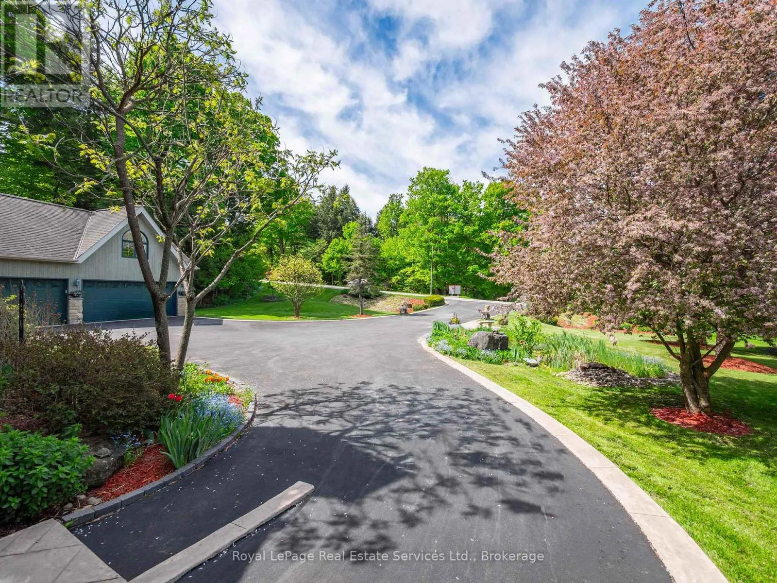 6 TURTLE LAKE DRIVE