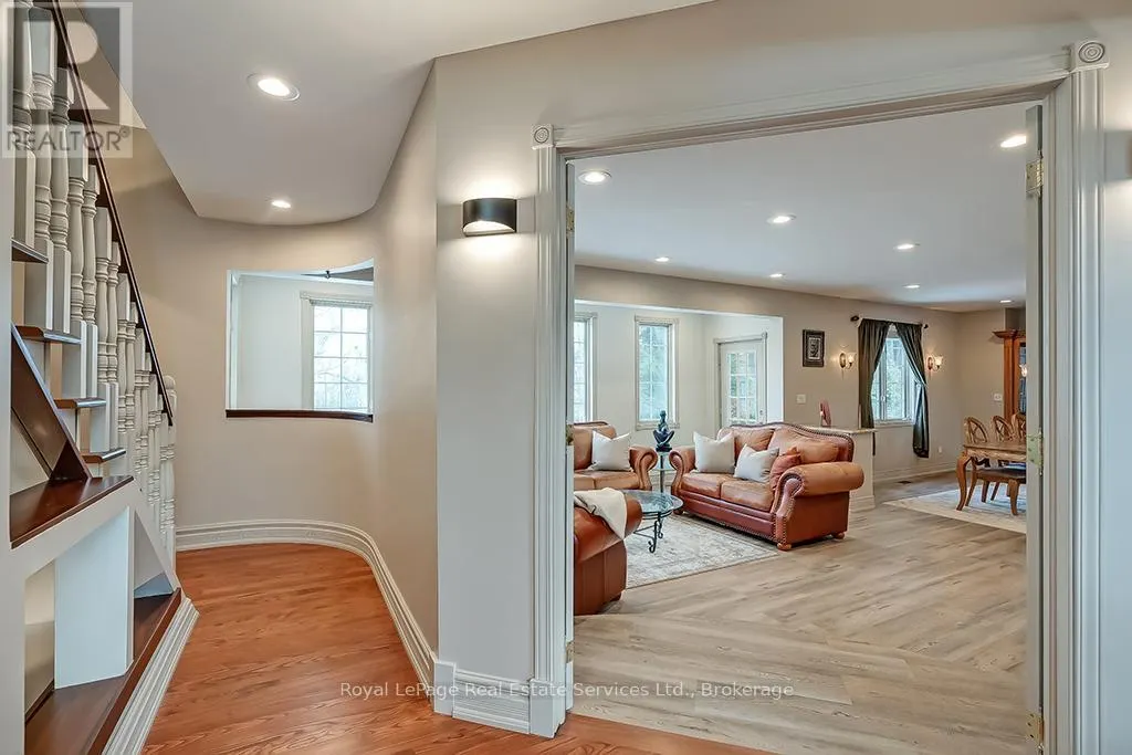 6 TURTLE LAKE DRIVE