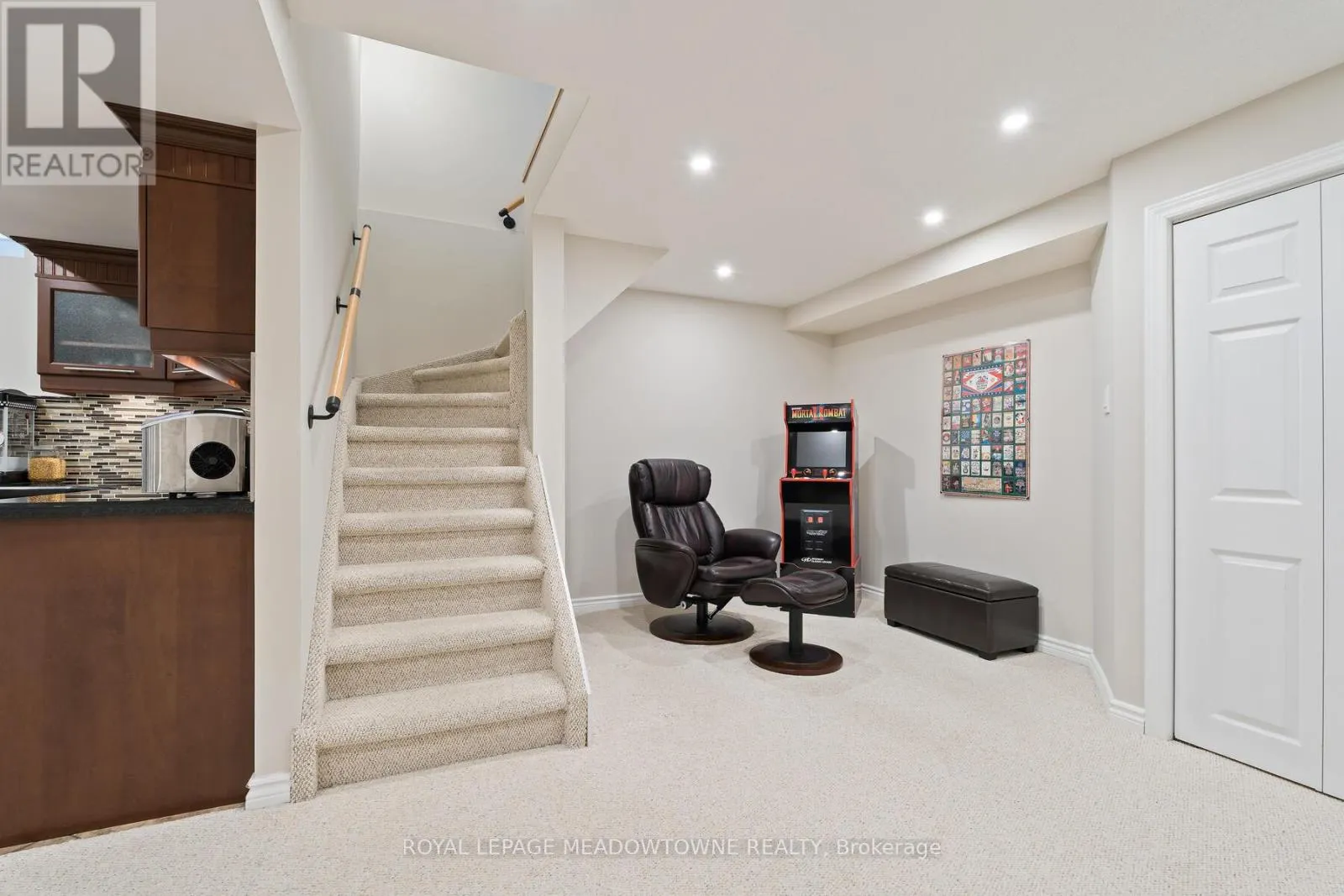 95 STANDISH STREET