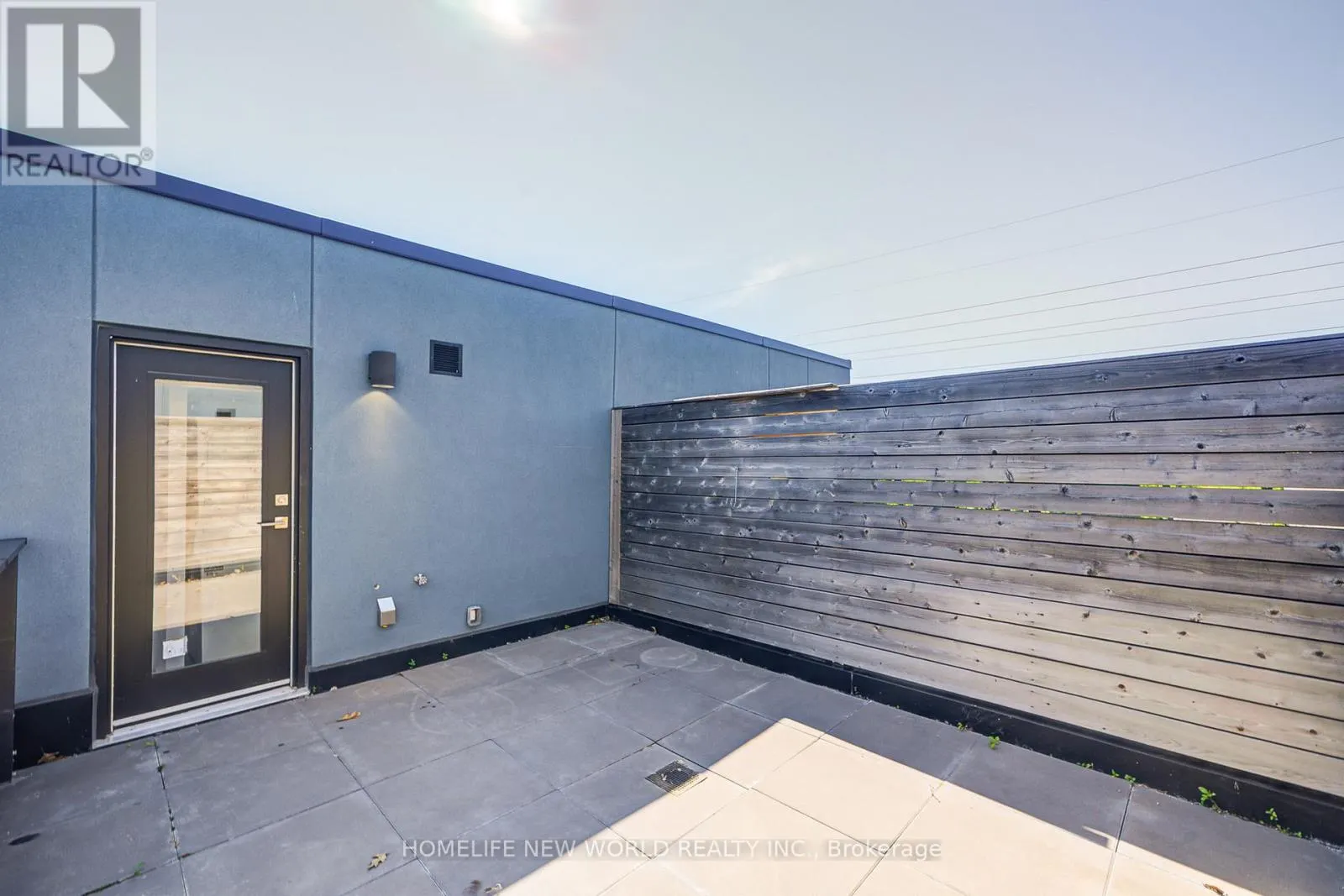 18 - 10 BRIN DRIVE