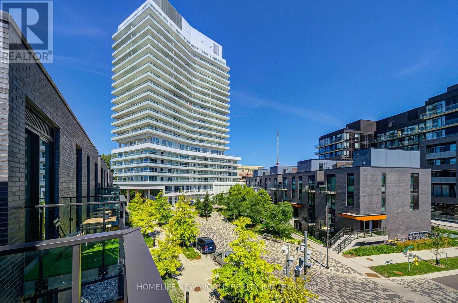 18 - 10 BRIN DRIVE