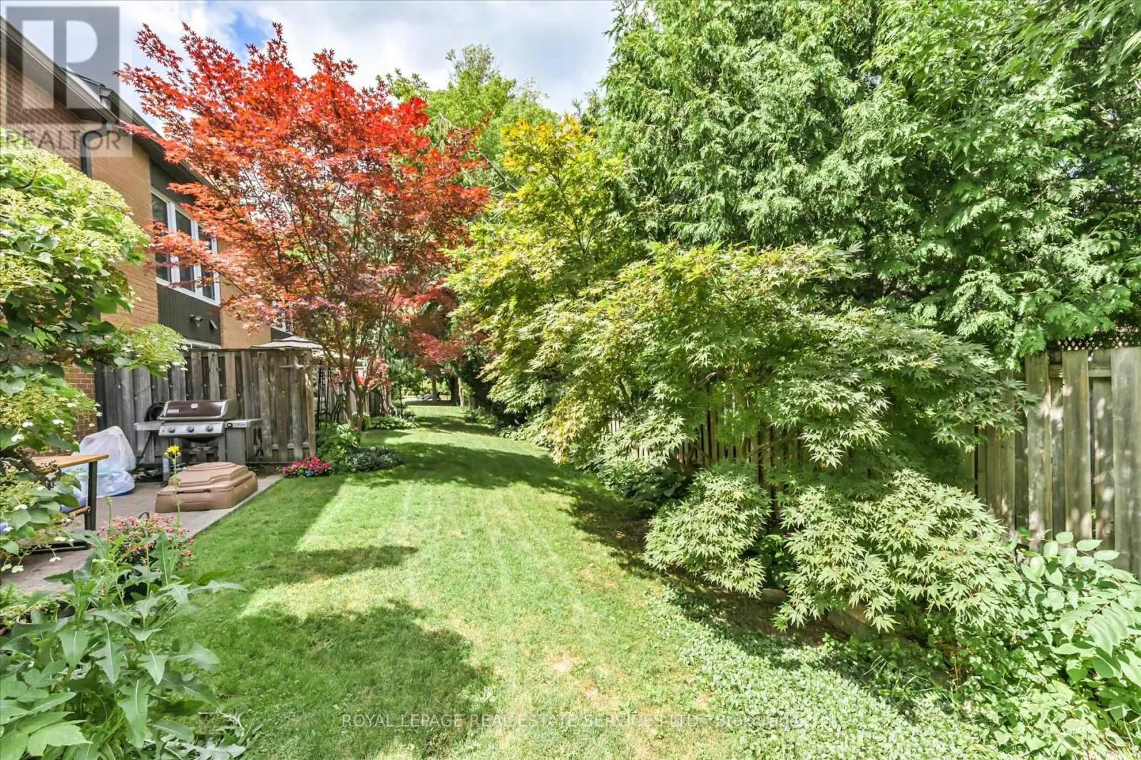 33 - 1395 ROYAL YORK ROAD