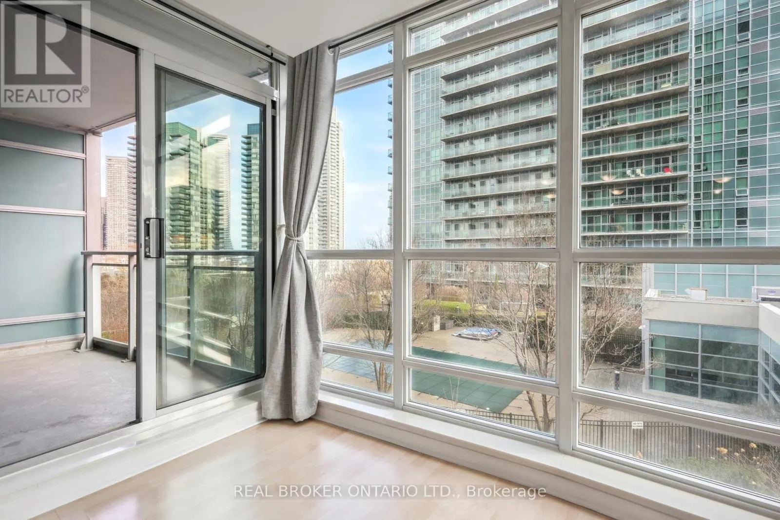 608 - 185 LEGION ROAD N