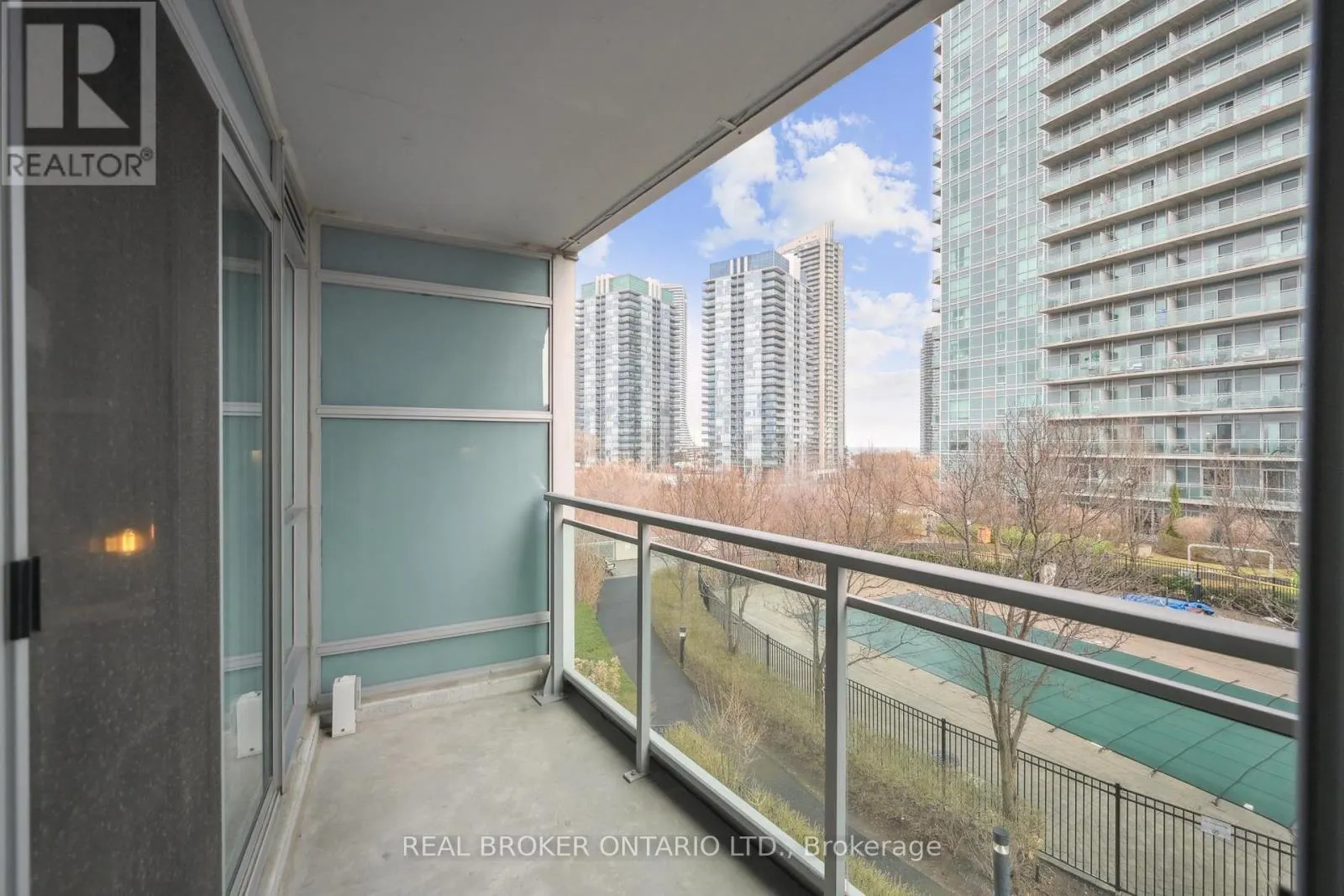 608 - 185 LEGION ROAD N