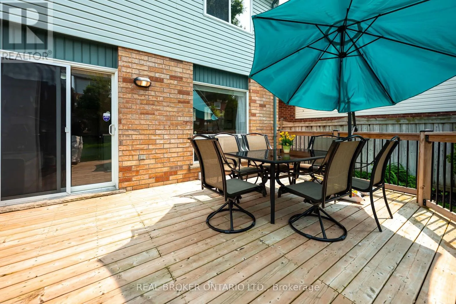 107 GLENGARRY ROAD