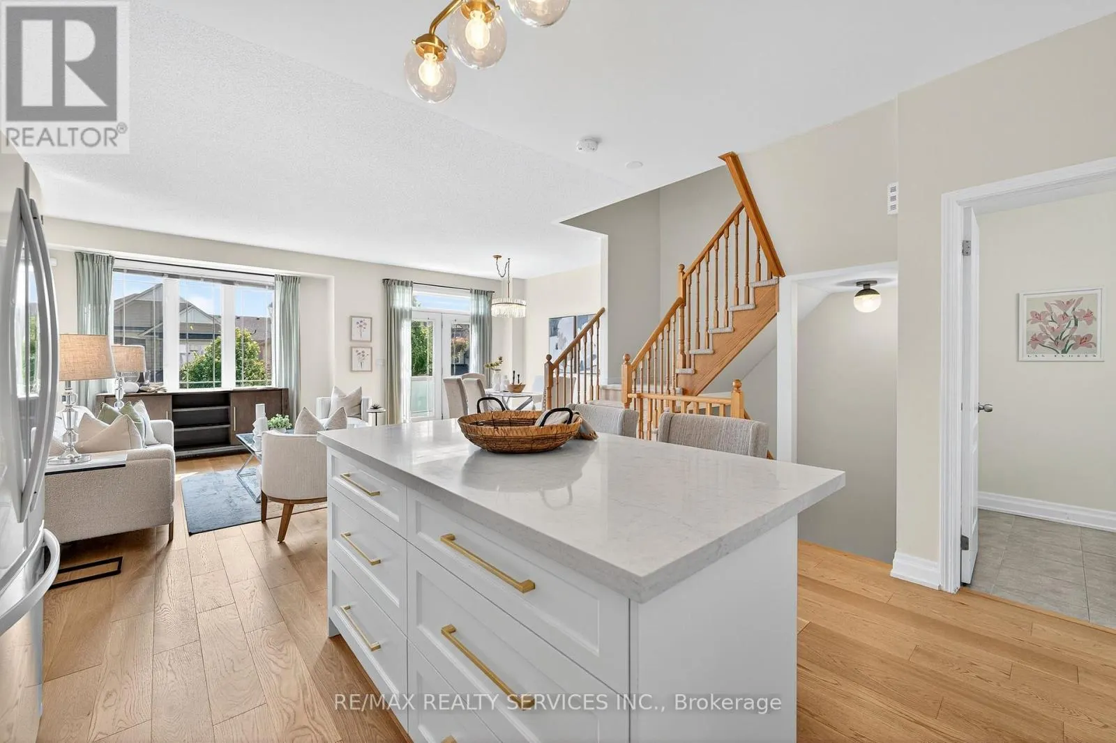 7 ALNWICK AVENUE