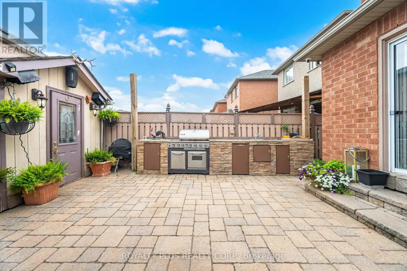 116 FRANK JOHNSTON ROAD