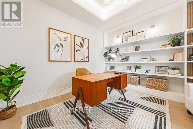 202 QUEEN STREET W