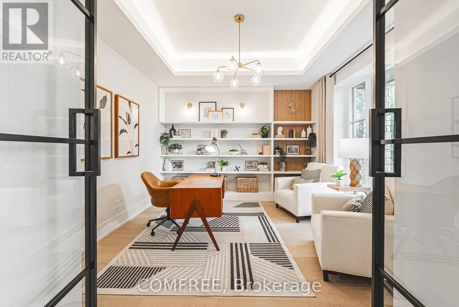 202 QUEEN STREET W