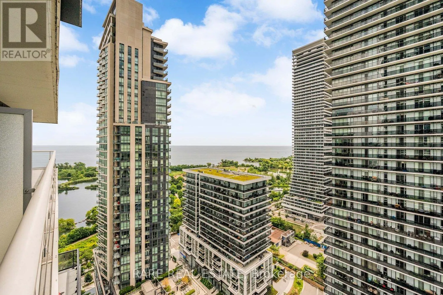 2404 - 56 ANNIE CRAIG DRIVE