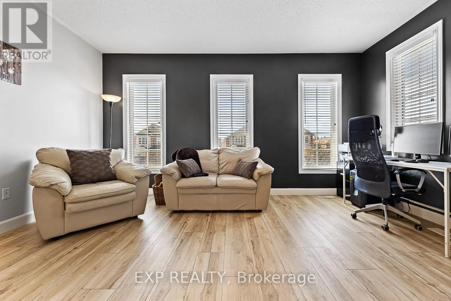 46 EMILY CARR CRESCENT