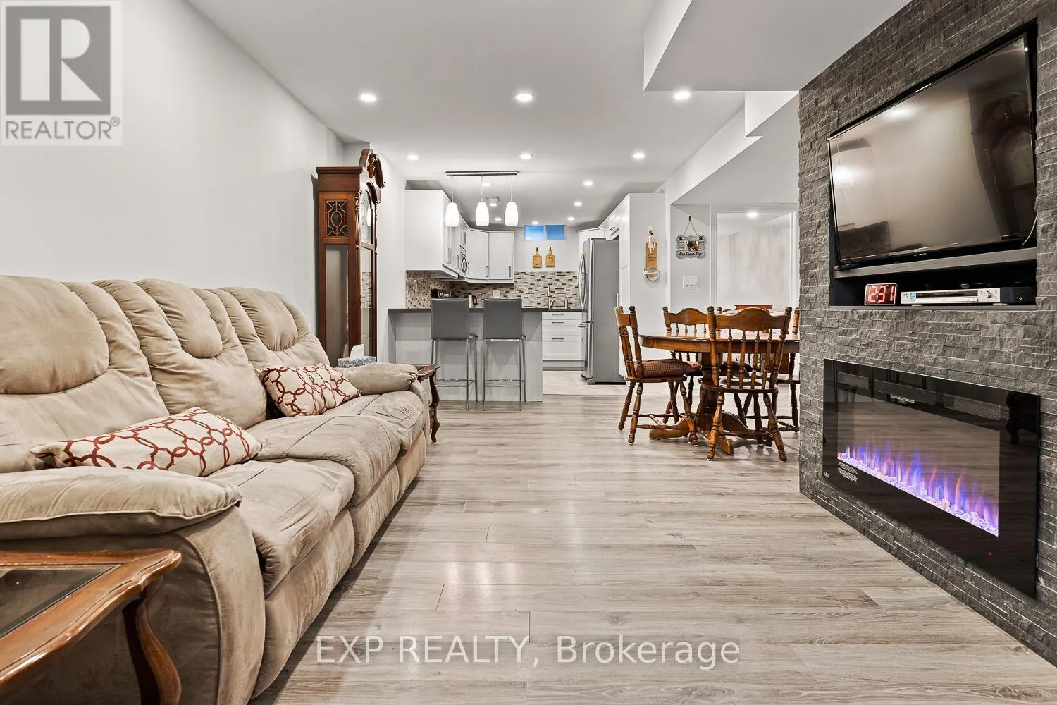46 EMILY CARR CRESCENT
