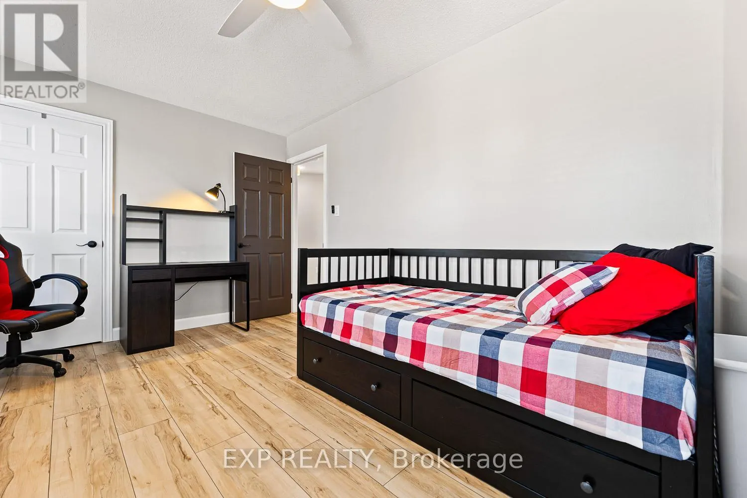 46 EMILY CARR CRESCENT
