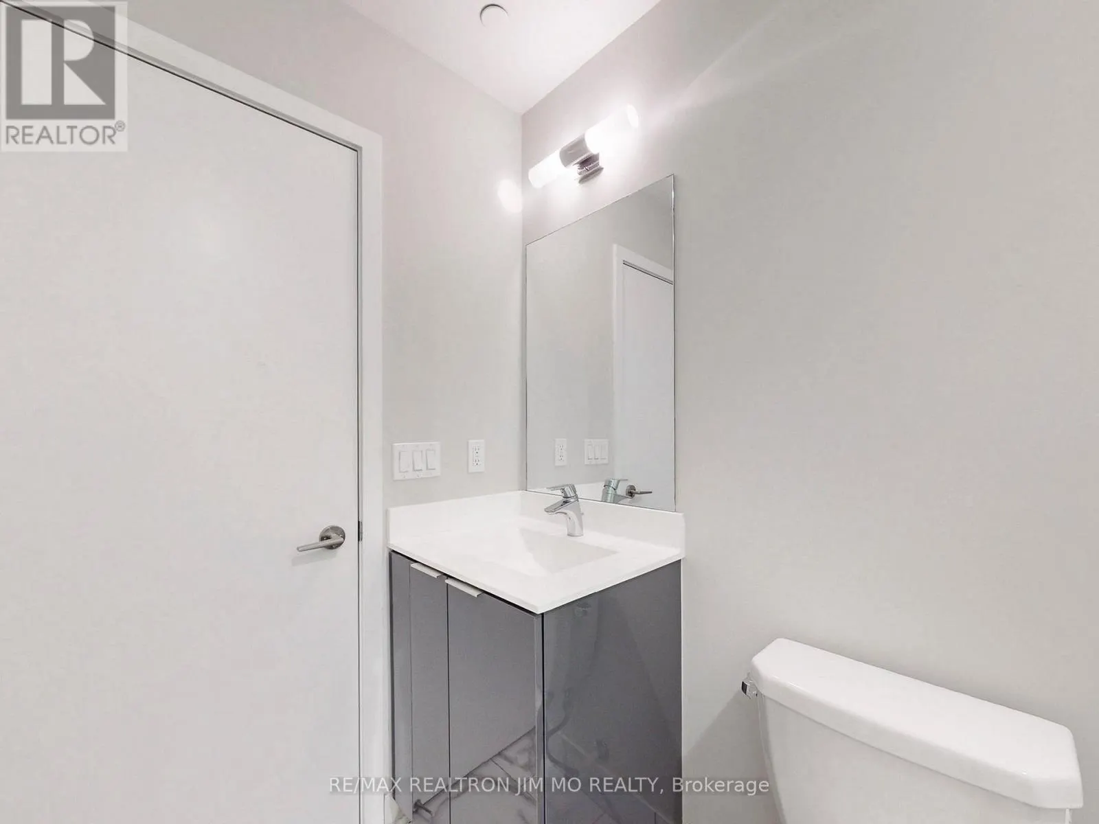 4607 - 20 SHORE BREEZE DRIVE