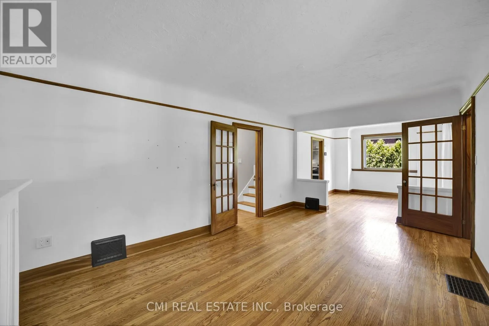 978 NORTH SHORE BOULEVARD W