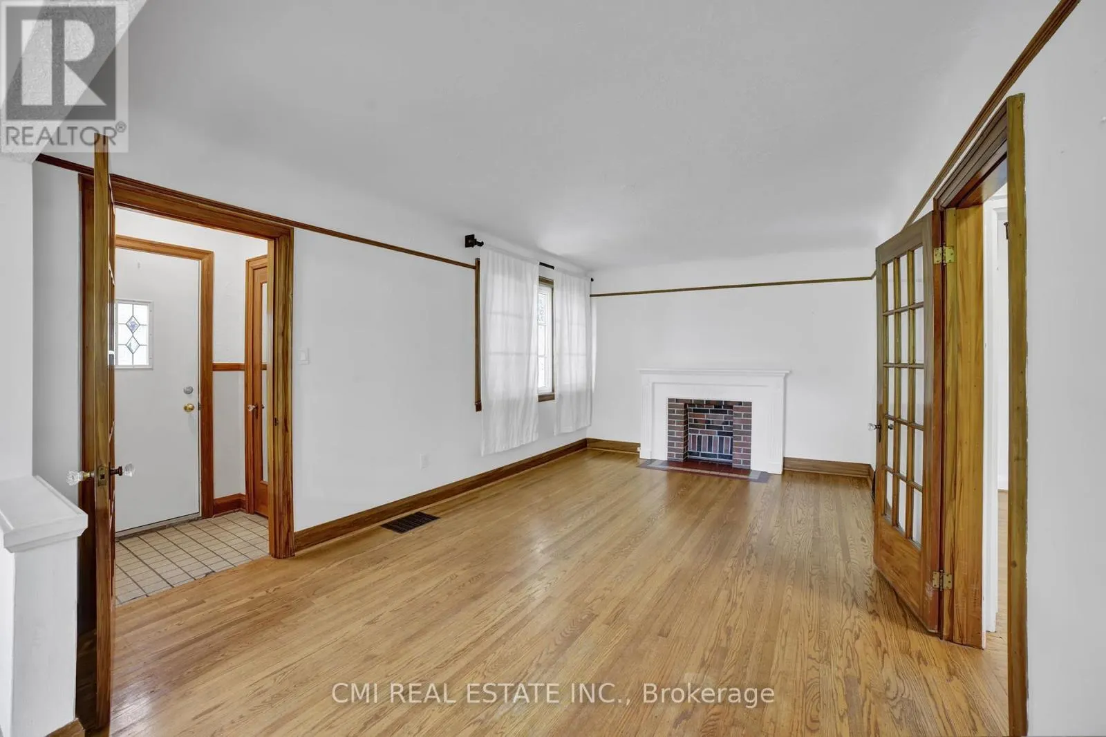 978 NORTH SHORE BOULEVARD W
