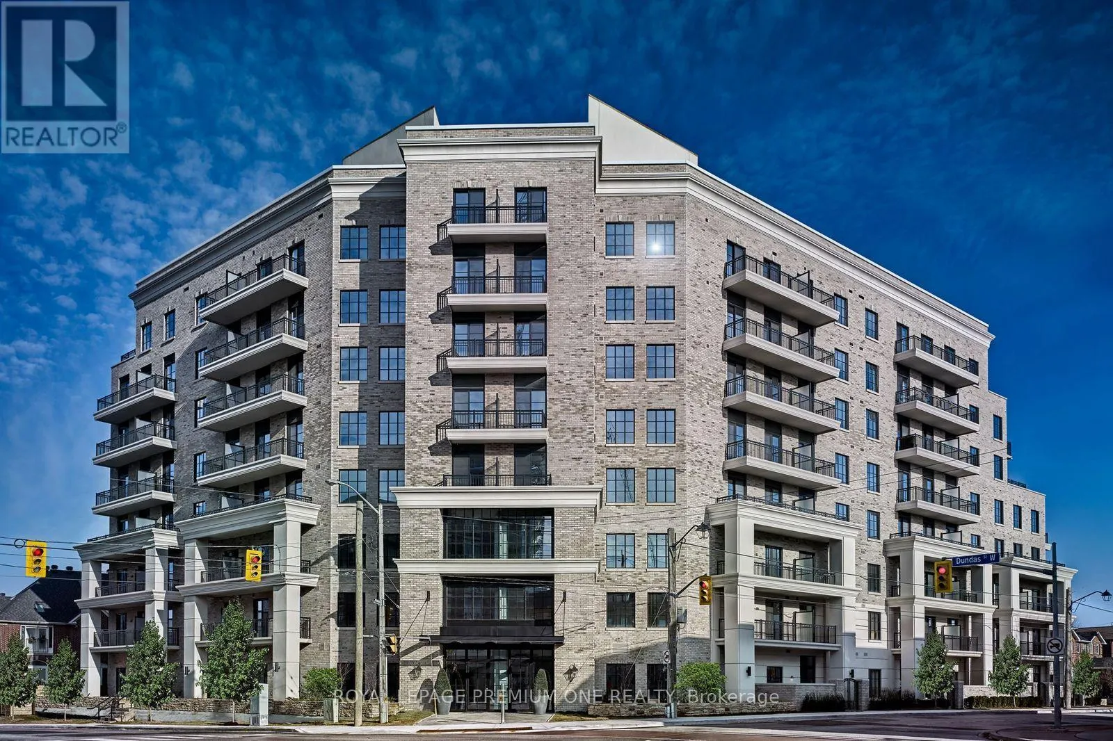 508 - 571 PRINCE EDWARD DRIVE